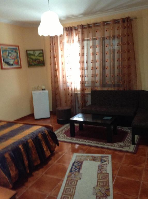 Art Hotel Nirvana Tirana Zimmer foto