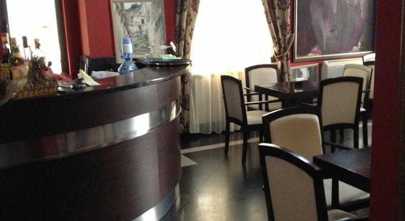 Art Hotel Nirvana Tirana Restaurant foto